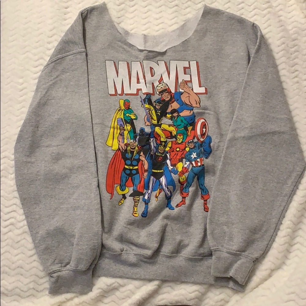 Marvel. Distressed SweatShirt. Size: Medium.
